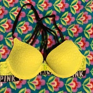 Pink(Victoria secret) push up bra (pigeonnant) 32A